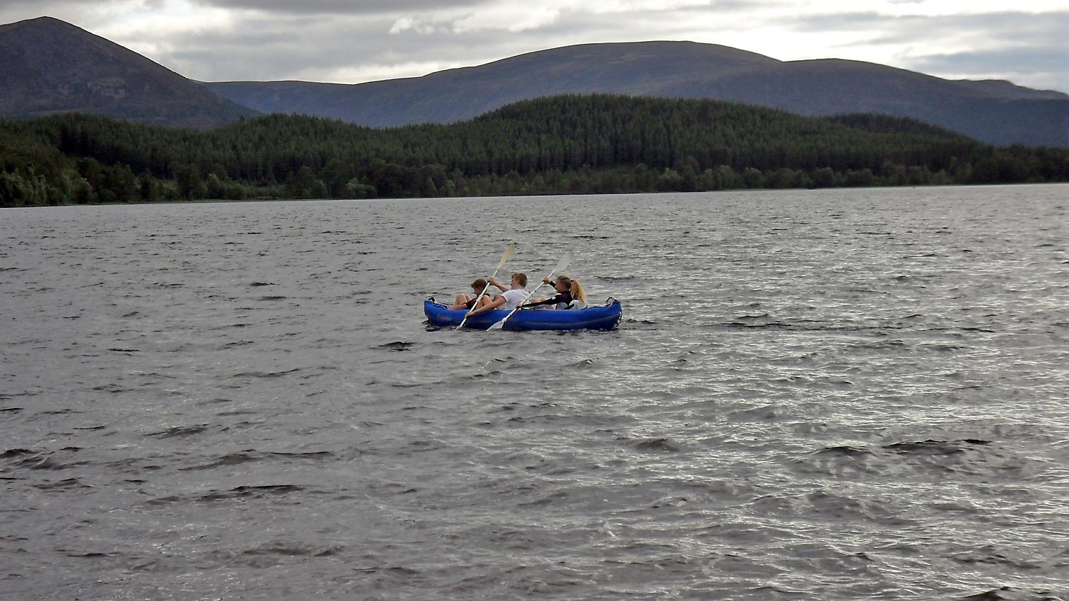 Kanutor auf dem Loch Morlich. Foto: privat