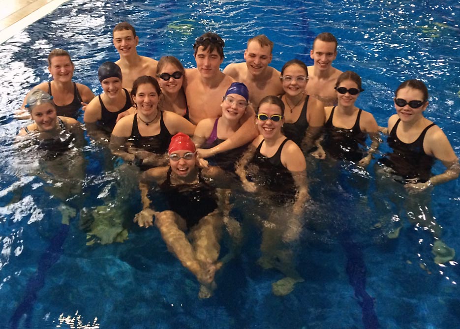 Schwimmtraining im Ottilienbad Suhl. Foto: privat