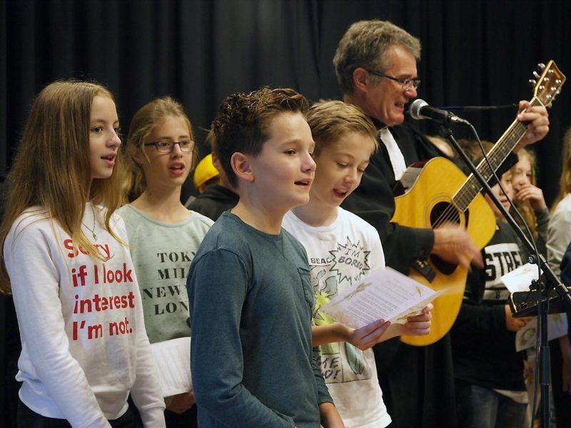 6a (2017-18) gestaltet Gottesdienst | Foto: A. Bubrowski/CJD Oberurff